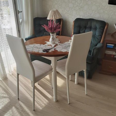 Kawalerka 30M2 Lägenhet Radom Exteriör bild