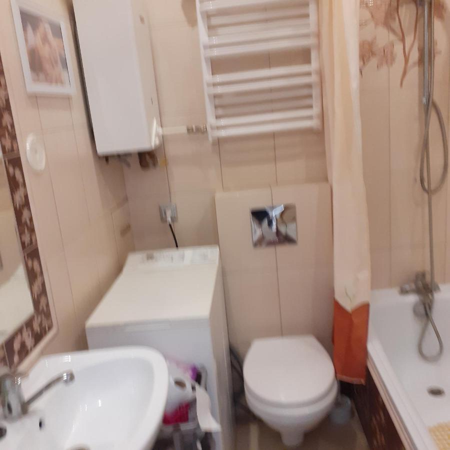 Kawalerka 30M2 Lägenhet Radom Exteriör bild